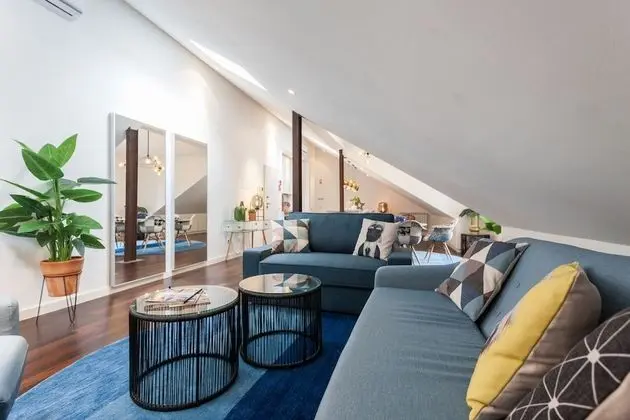 Design Çatı Katı (Loft), 2 Yatak Odası, 2 Banyolu, Şehir Manzaralı