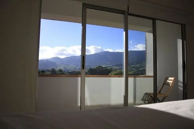 Tek Büyük veya İki Ayrı Yataklı Oda, Balkon