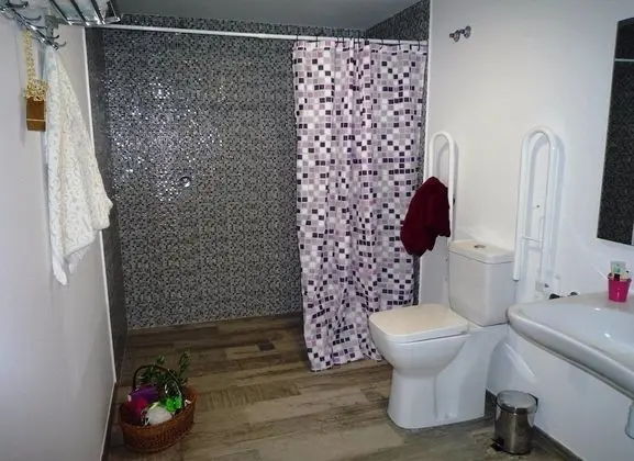 Ortak Ranzalı Oda, Karma Ranzalı Oda (1 Bed in 7 Bed Dorm - Ferro)