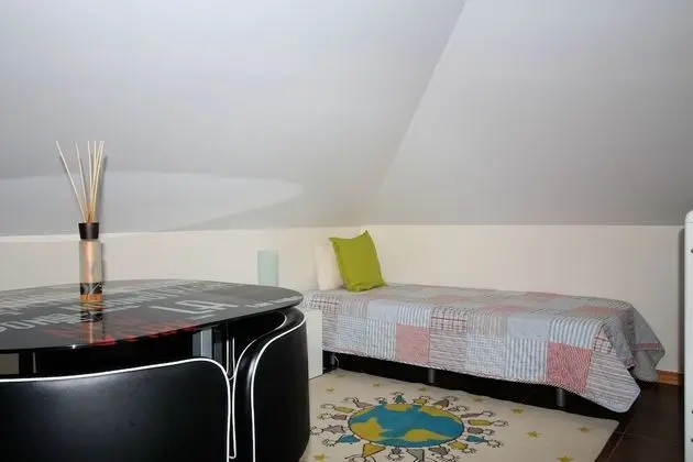 Ev, 4 Yatak Odası, Teras, Deniz Manzaralı
