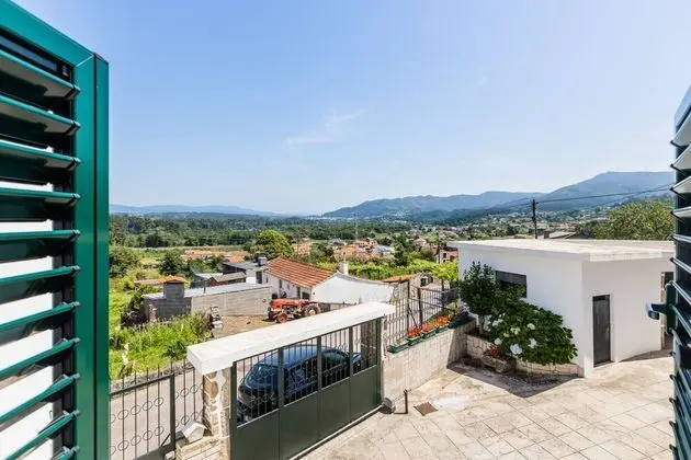 Ev, 3 Yatak Odası, Veranda, Dağ Manzaralı