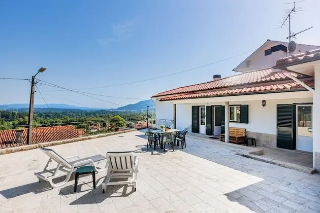 Ev, 3 Yatak Odası, Veranda, Dağ Manzaralı