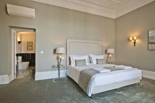 Junior Süit, Balkon