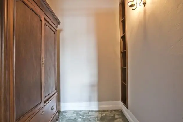 Süit, Şömine (Master)