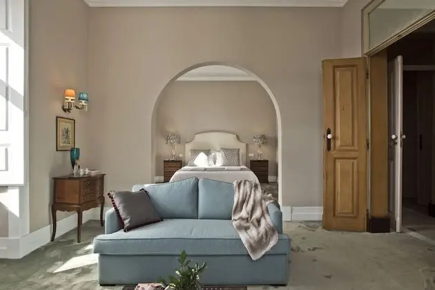 Süit, Şömine (Master)