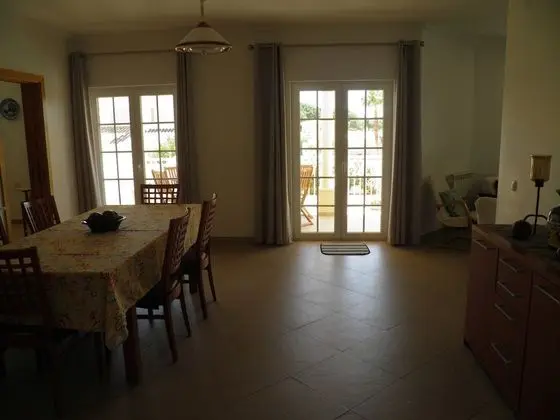 Villa, 4 Yatak Odası, Kişiye Özel Havuzlu