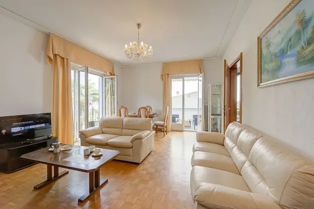 Family Apart Daire, 1 Çift Kişilik Yatak ve Çekyat (Casa Daly)