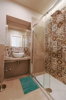 Deluxe Tek Büyük Yataklı Oda, Balkon