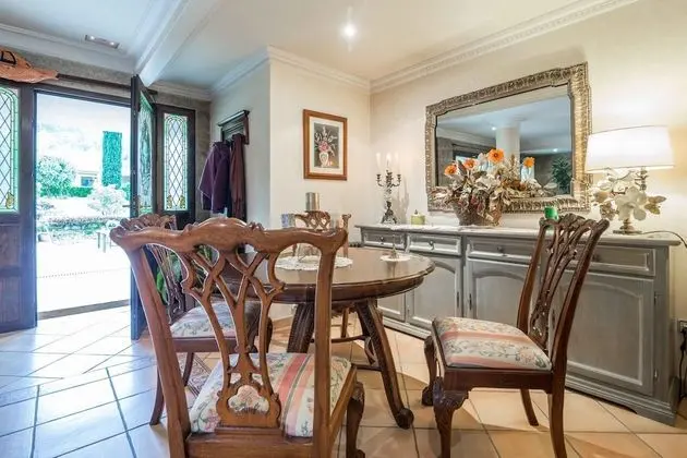 Tek Büyük Yataklı Oda, 1 Çift Kişilik Yatak