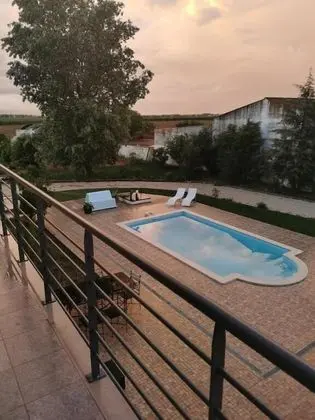 Superior Tek Büyük veya İki Ayrı Yataklı Oda