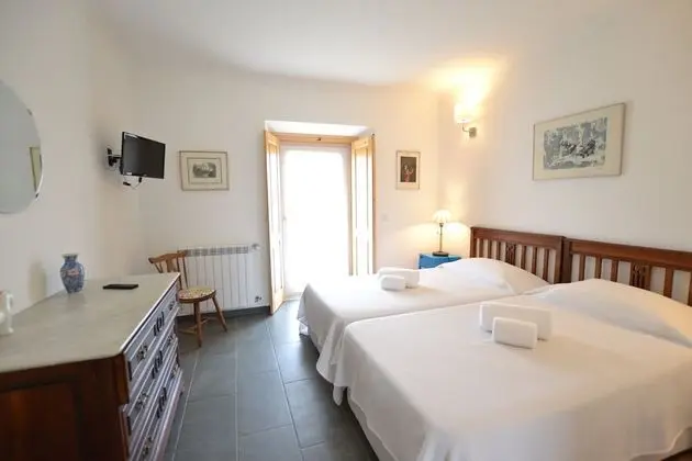 Tek Büyük veya İki Ayrı Yataklı Oda