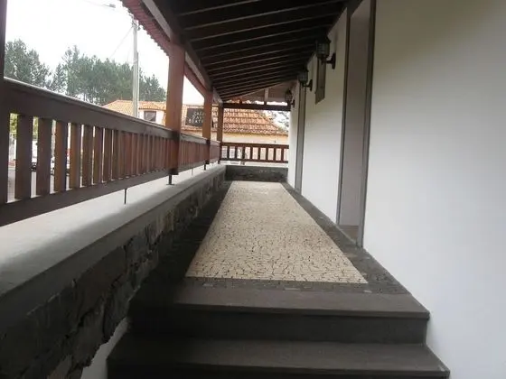 İki Ayrı Yataklı Oda, Dağ Manzaralı