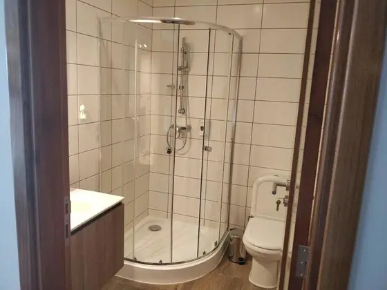 Family Tek Büyük veya İki Ayrı Yataklı Oda, Banyolu/Duşlu