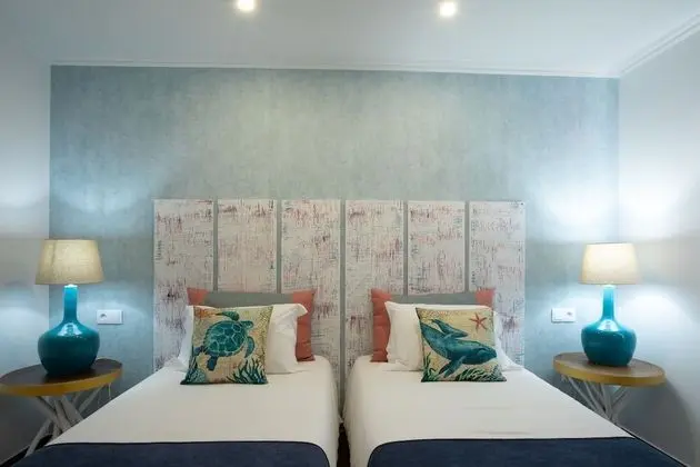 Family Üç Kişilik Oda, Banyolu/Duşlu