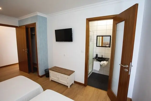 Family Üç Kişilik Oda, Banyolu/Duşlu