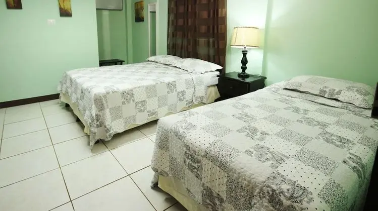 Habitacion Confort Doble, 2 camas individuales ( A/C)