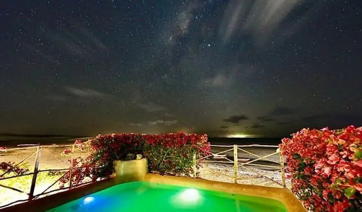 Büyük Yataklı Tek Kişilik Oda