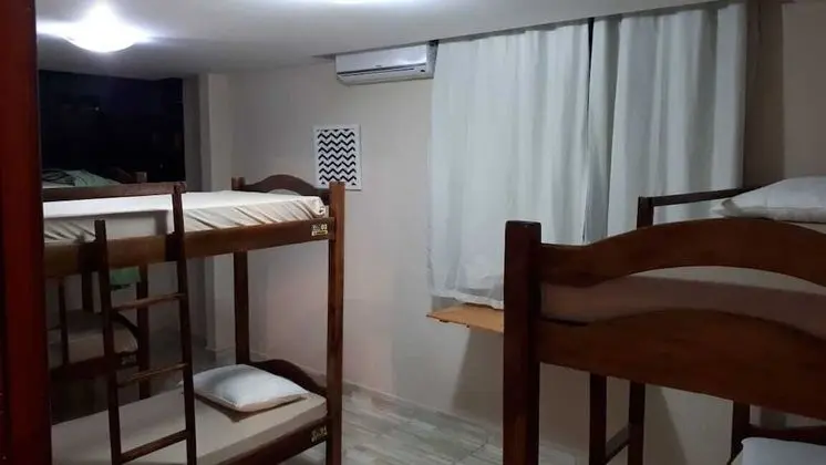 Ortak Ranzalı Oda, Sadece kadınlar için (Quatro irmãos)