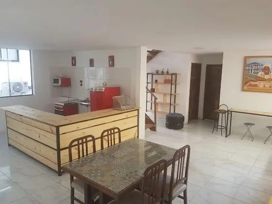 Üç Kişilik Oda (Quarto de Ivan)