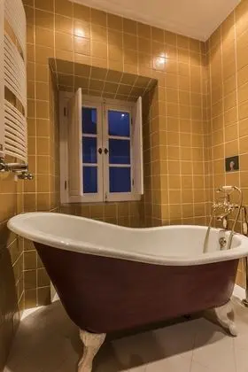 Standard Tek Büyük Yataklı Oda (Arrabalde)