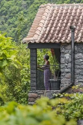 Basic Kır Evi, Birden Çok Yatak