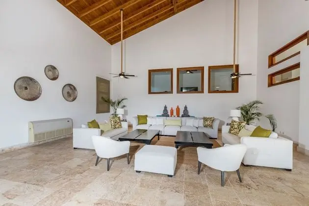 Romantic Villa