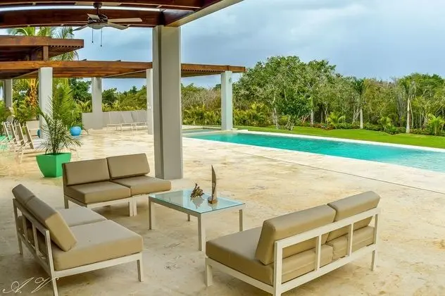 Romantic Villa