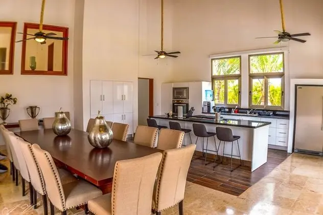 Romantic Villa