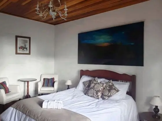 Romantic Tek Büyük Yataklı Oda