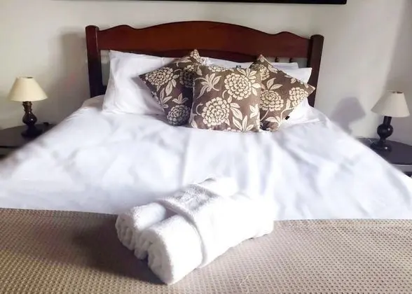 Romantic Tek Büyük Yataklı Oda