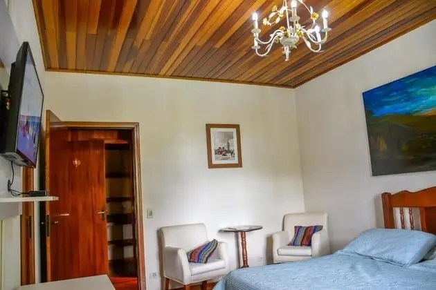 Romantic Tek Büyük Yataklı Oda