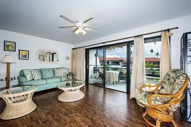 Daire, 1 En Büyük (King) Boy Yatak ve Çekyat (Casa De Emdeko 330)