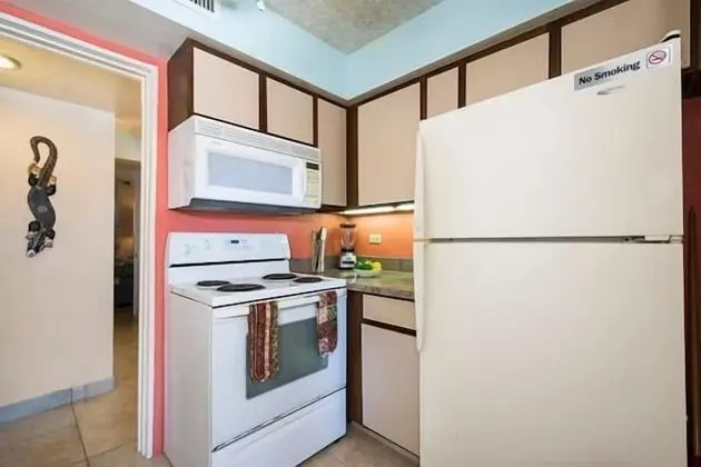 Daire, 1 Büyük (Queen) Boy Yatak ve Çekyat (Casa De Emdeko 332)