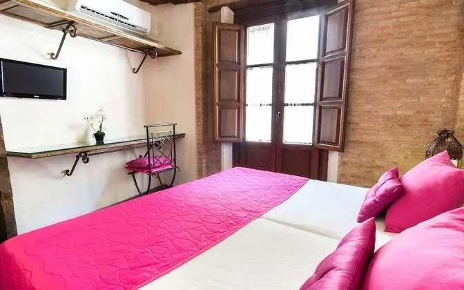 Basic Tek Büyük Yataklı Oda (Exterior)