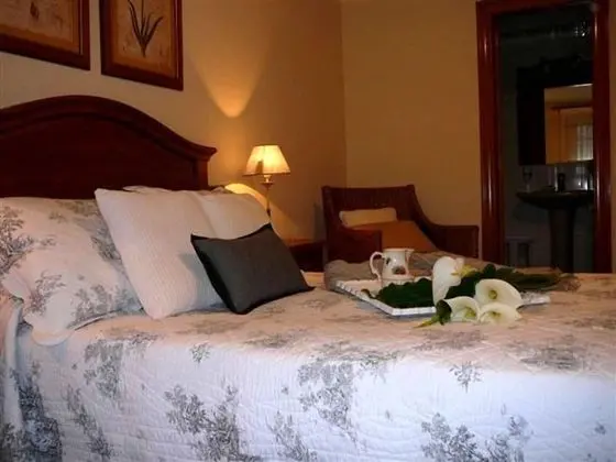 Tek Büyük veya İki Ayrı Yataklı Oda, Özel Banyo