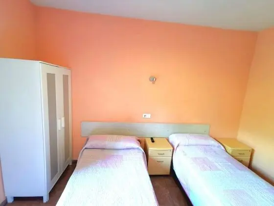 Tek Büyük veya İki Ayrı Yataklı Oda