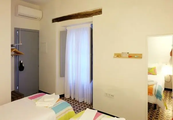 Economy Tek Büyük Yataklı Oda