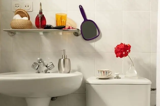 Üç Kişilik Oda, Özel Banyo