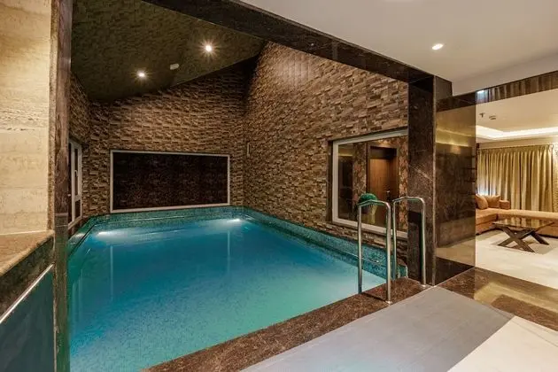 Signature Çatı Katı Süiti (Penthouse)