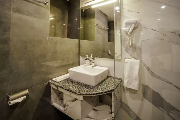 Signature Çatı Katı Süiti (Penthouse)