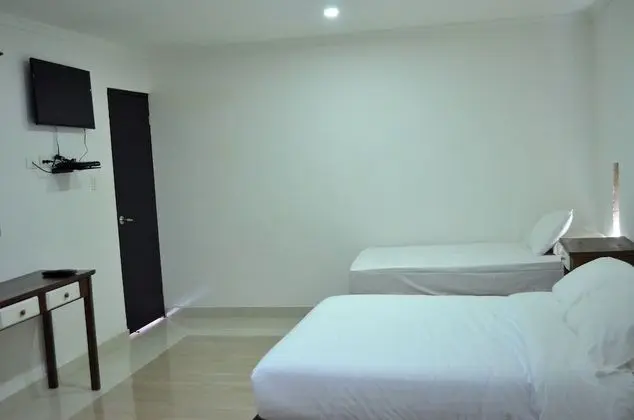 Üç Kişilik Oda