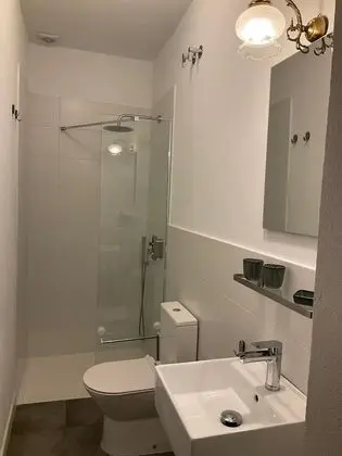 Superior Tek Büyük Yataklı Oda, Banyolu/Duşlu (Clavo)