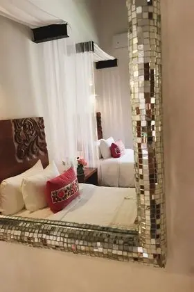 Deluxe Dört Kişilik Oda, Bahçe Manzaralı