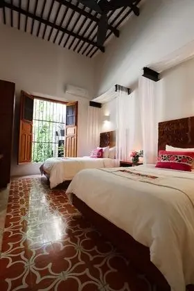 Deluxe Dört Kişilik Oda, Bahçe Manzaralı