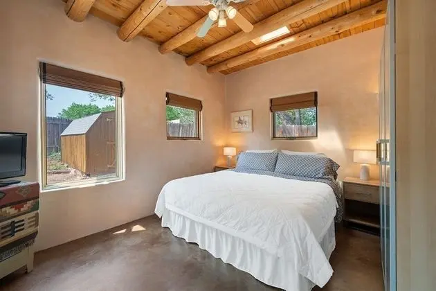 Ev (Casa de Lorenzo - Spacious Yard with )