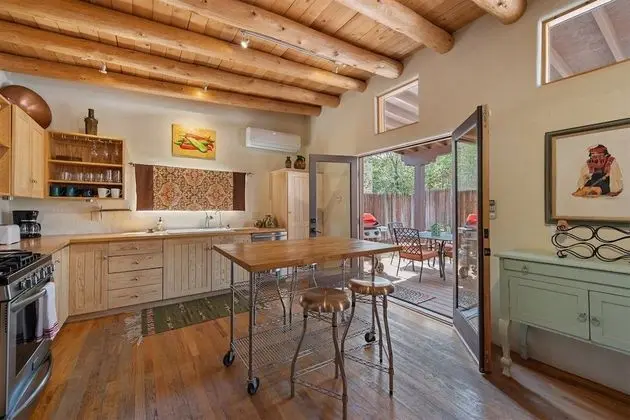 Ev (Casa de Lorenzo - Spacious Yard with )