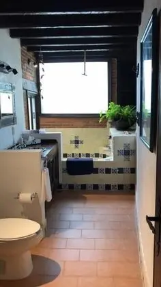 Ev