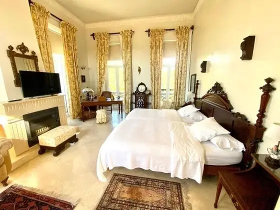 Grand Süit, 2 Çift Kişilik Yatak, Balkon, Kısmi Deniz Manzarası