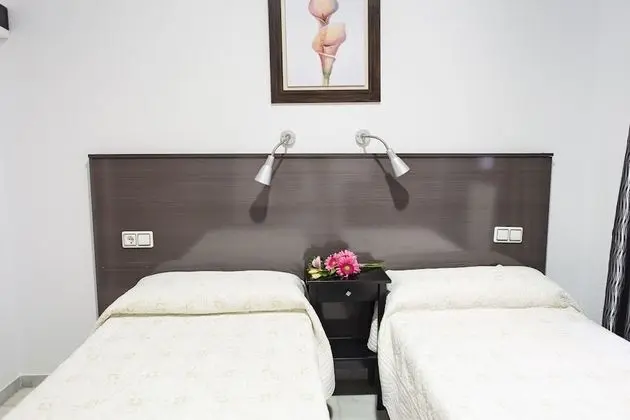 Tek Büyük veya İki Ayrı Yataklı Oda, Özel Banyo