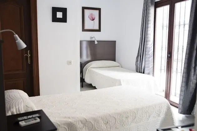 Tek Büyük veya İki Ayrı Yataklı Oda, Özel Banyo